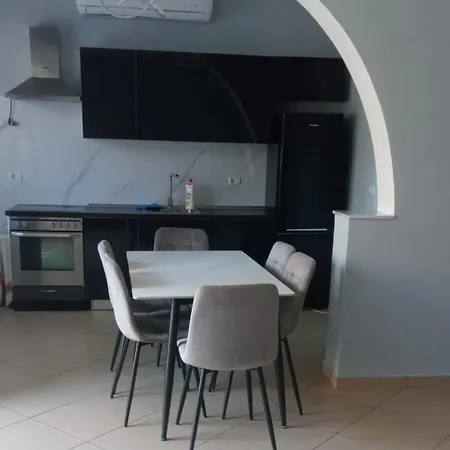 Hidden Gem * Vlorë